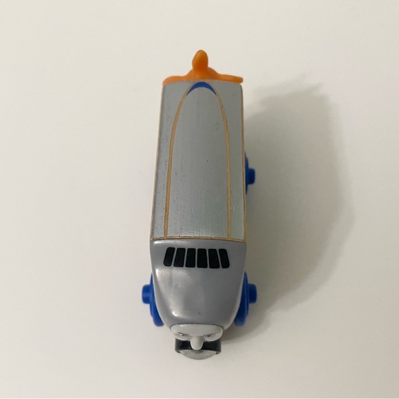 Thomas & Friends Wooden Hugo Train - Picture 8 of 13